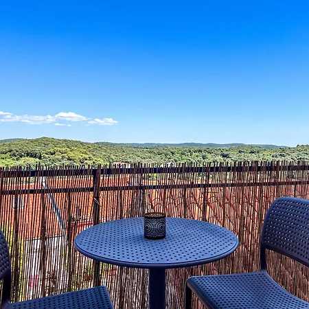 Apartment Pod Voltom - Seaview Balcony